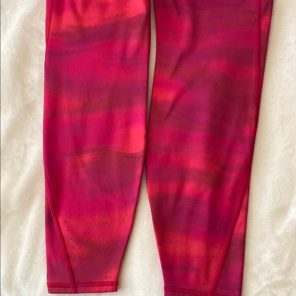 Athleta Red and Pink Performance Leggings - Picture 8 of 10